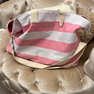 Gently used Victoria’s Secret bag with tag